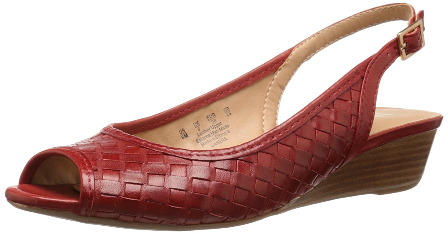 naturalizer casual sandals