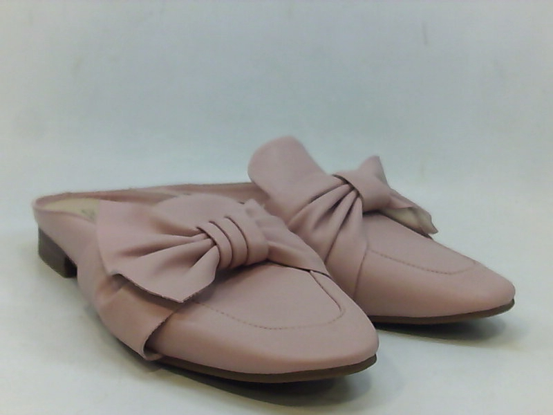 leather square toe mules