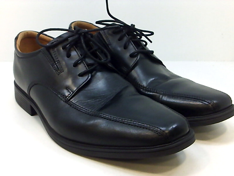 clarks tilden up