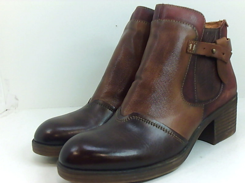 chelsea boots size 8