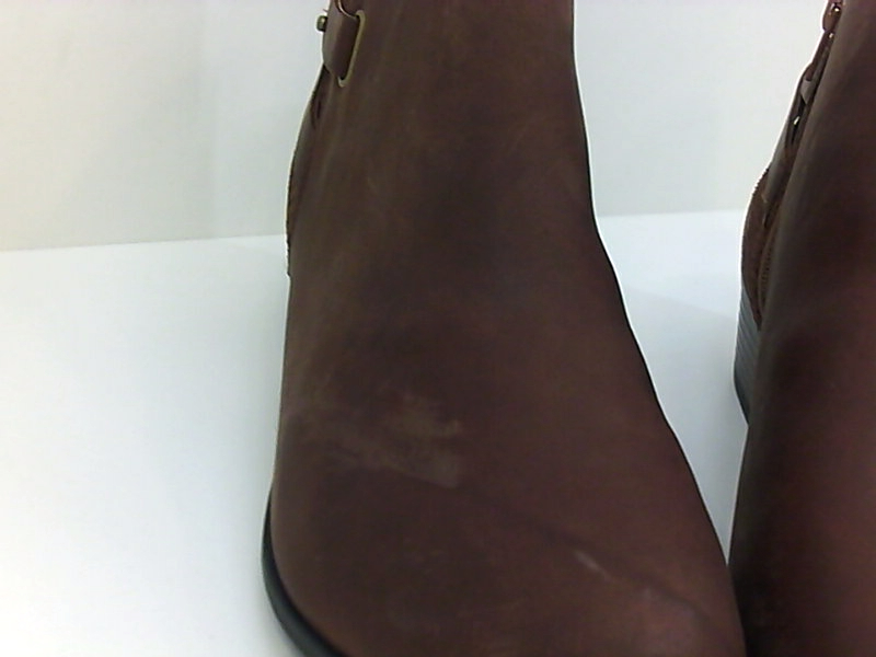 clarks ladies tan shoes