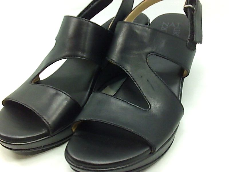 naturalizer casual sandals