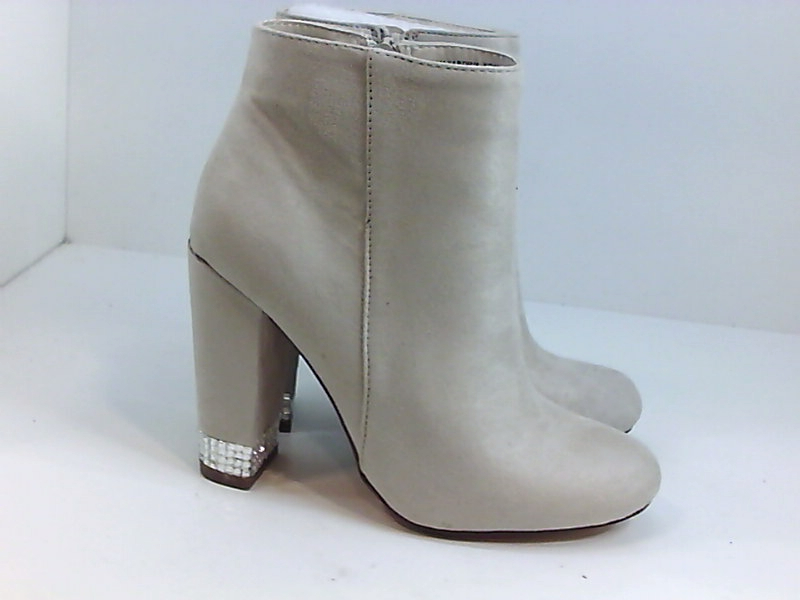Xoxo Womens Yardria Suede Closed Toe Ankle Fashion Boots, Cream, Size 5 ...