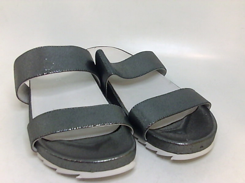 j slides adorn