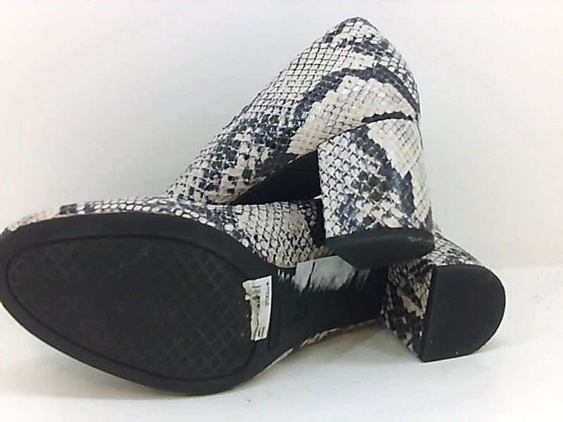 aerosoles eye candy pump