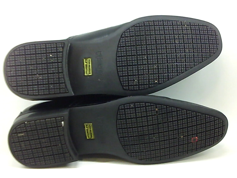 mens under armor shoe
