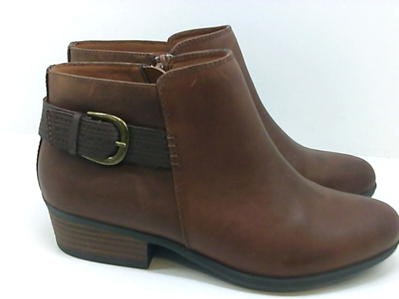 clarks boots womens wide fit