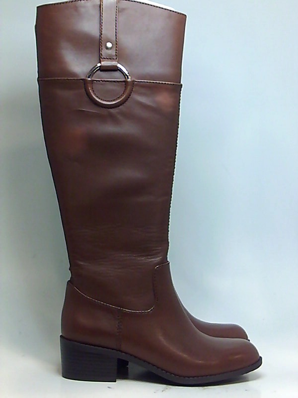 knee high boots size 5.5