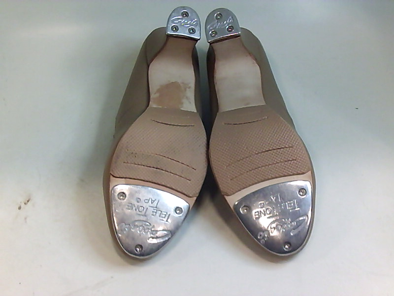 Capezio Women�s 657 Manhattan Xtreme Tap Shoe, Caramel Capezio Women�s 657 Manhattan Xtreme Tap Shoe, Caramel