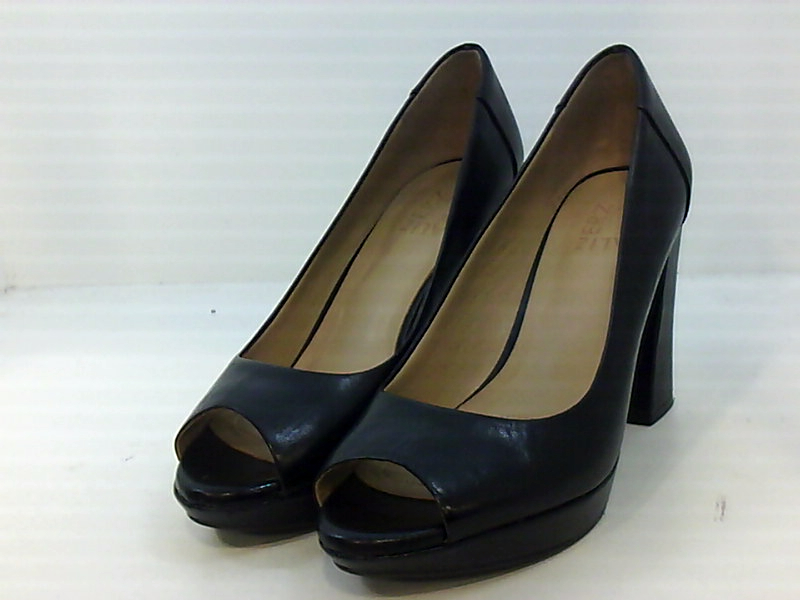 naturalizer amie platform pump