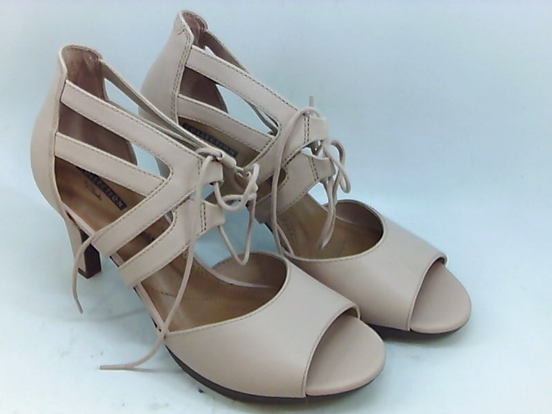 clarks adriel elaina