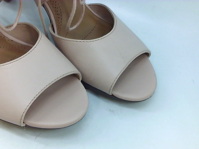 clarks adriel elaina