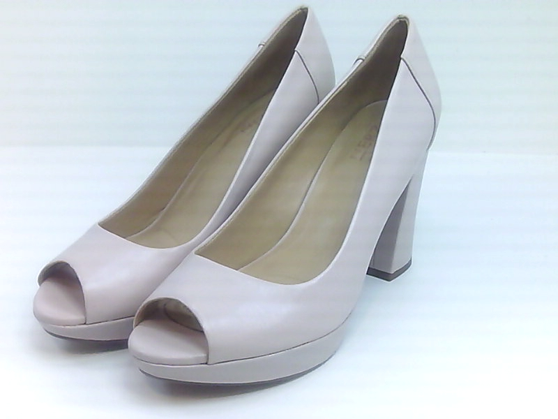 naturalizer amie platform pump