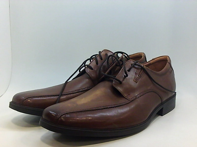 clarks tilden up