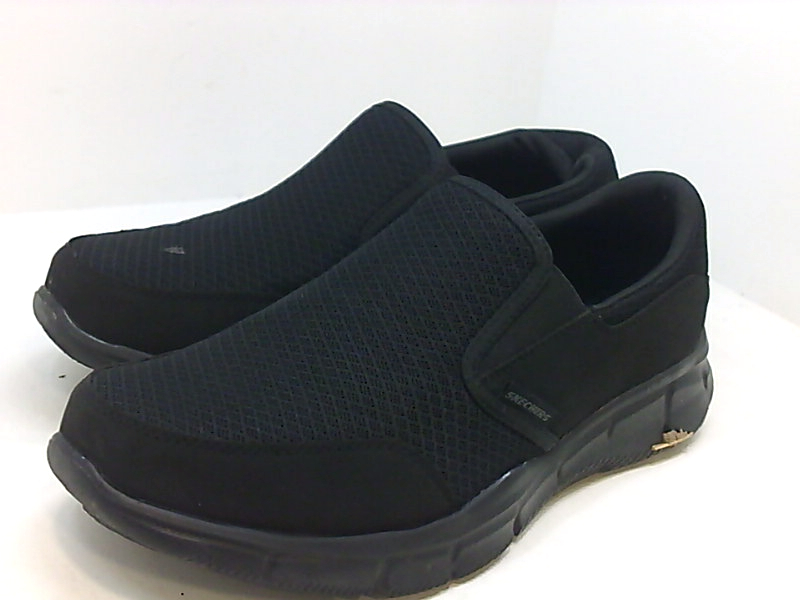 skechers round toe mid top lace up boo