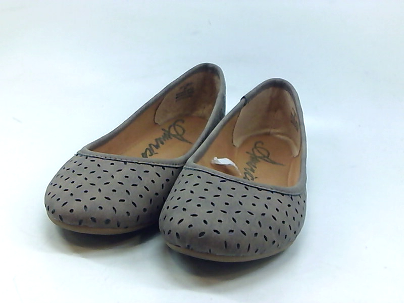 american rag flat shoes
