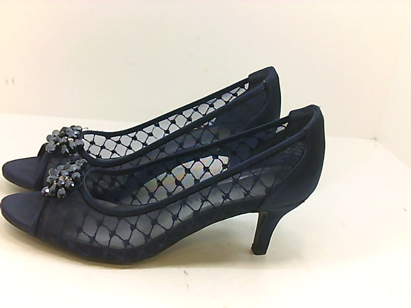 womens pumps size 6.5