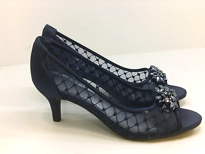 womens pumps size 6.5