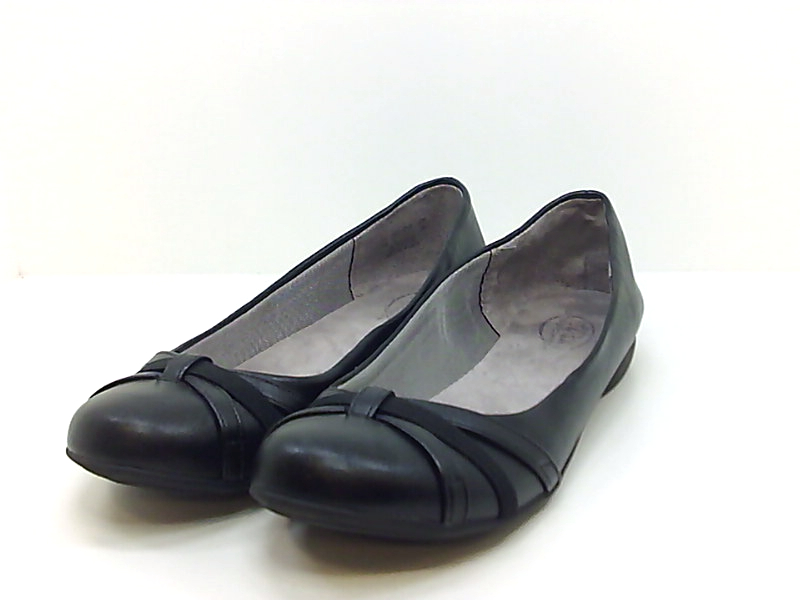 round toe ballerina flats
