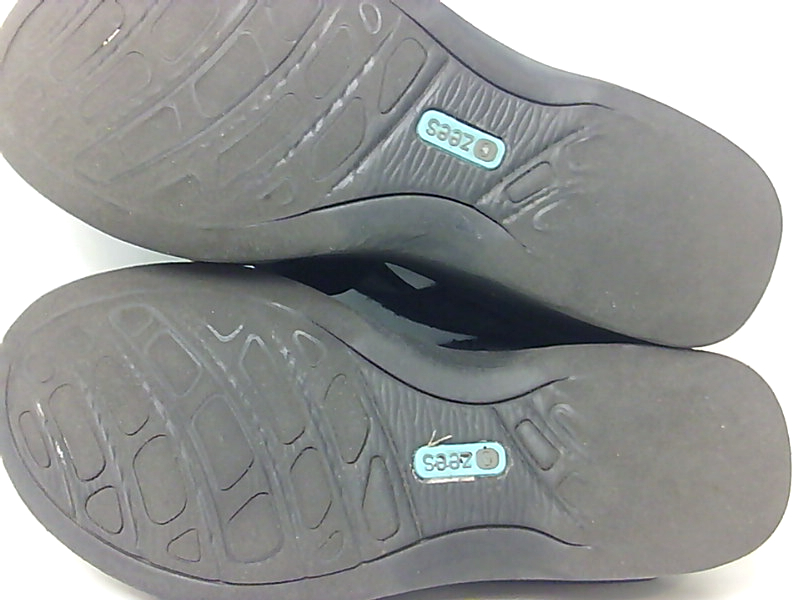 naturalizer bzees sandals