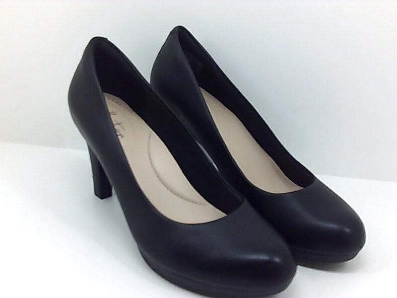 clarks peep toe