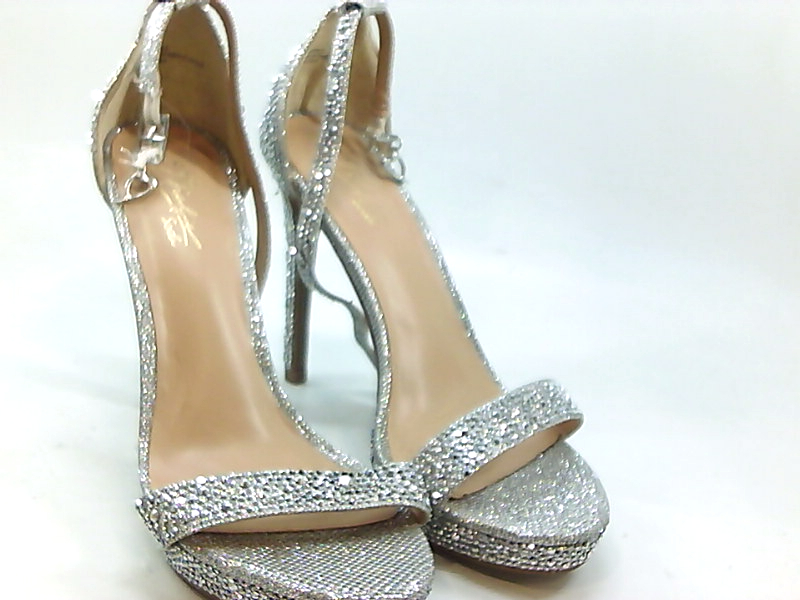 thalia sodi platform shoes