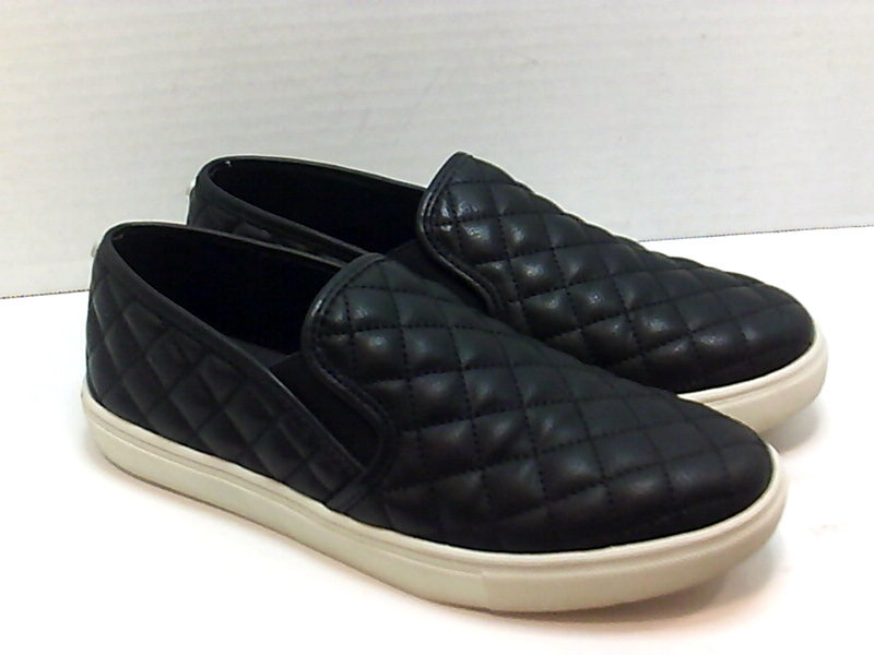 womens steve madden ecentrcq slip on casual shoe