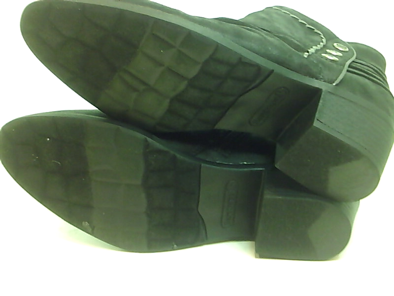 bare traps leather shoes