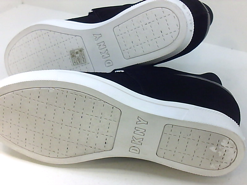 dkny pull on trainers