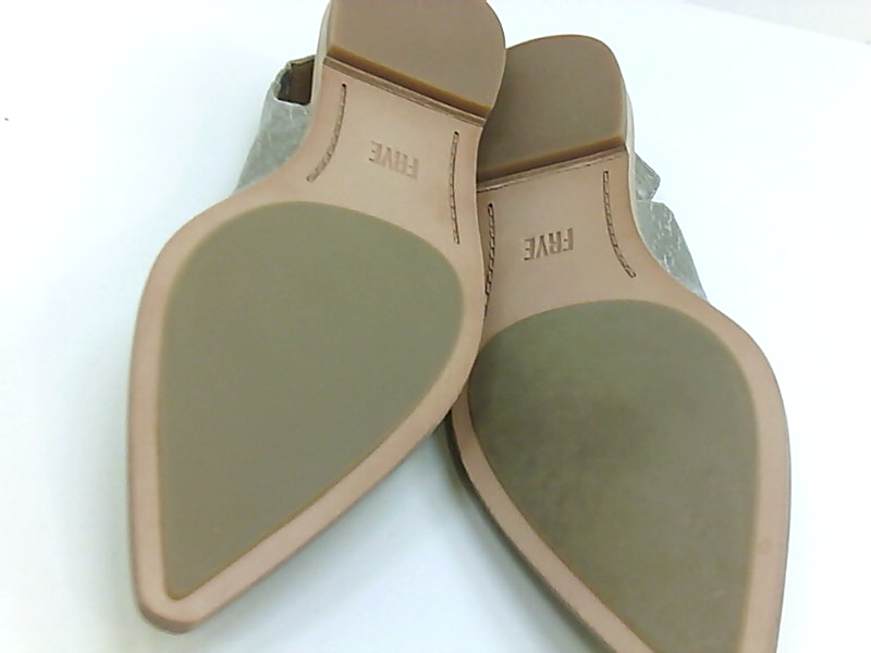 frye kenzie flat