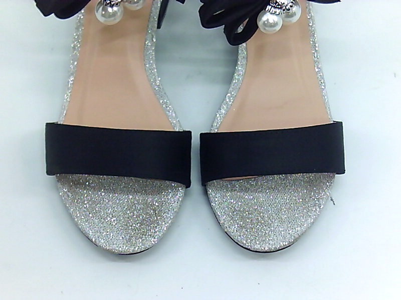badgley mischka pernia