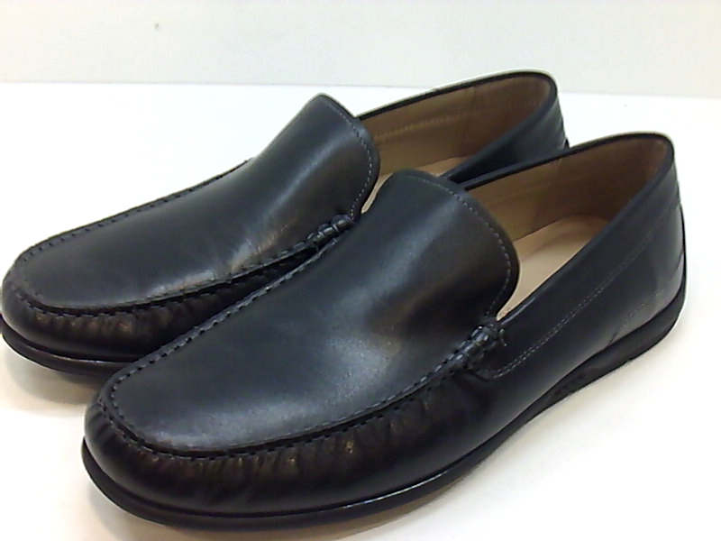 moc toe black sole