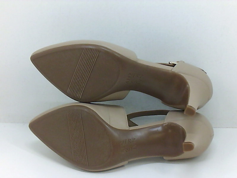 naturalizer okira