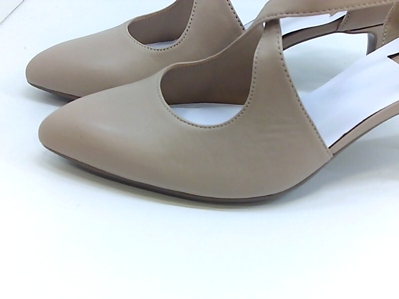 naturalizer okira