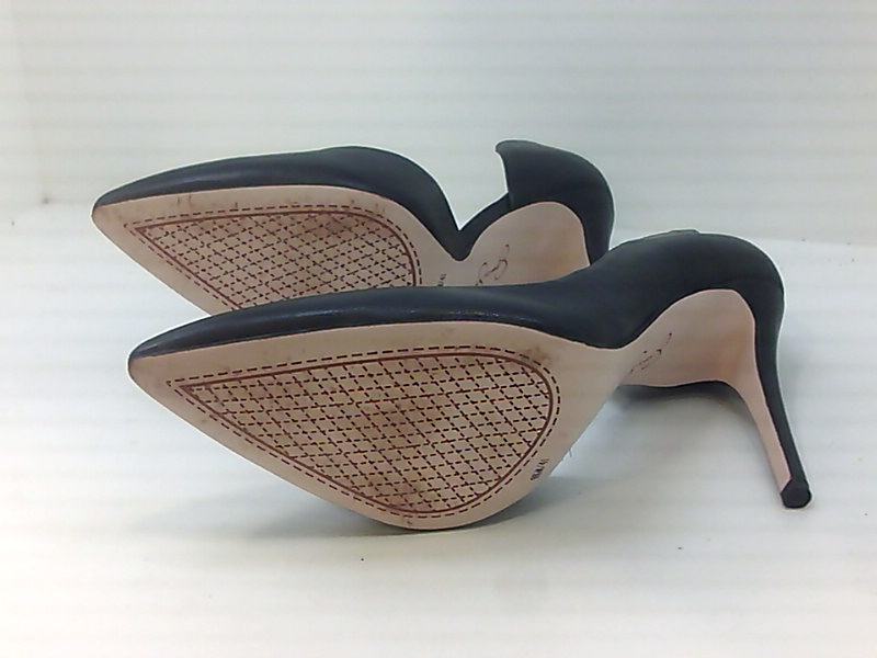 jessica simpson prizma pump