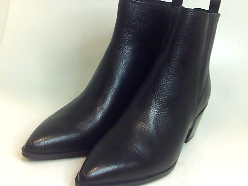 shay bootie franco sarto