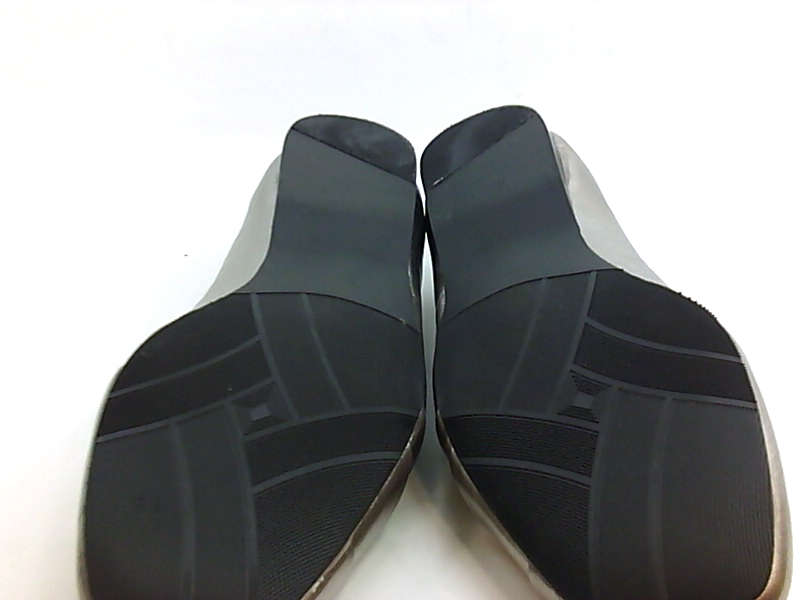 black square toe slides