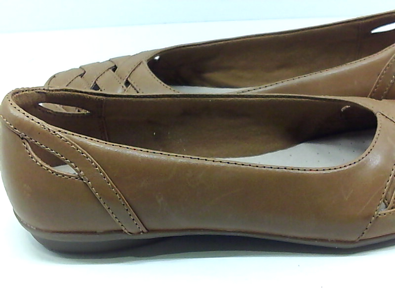 clarks gracelin maze leather flat