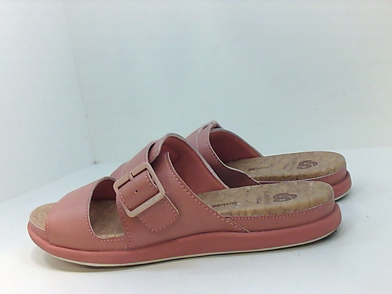 clarks sandals with toe loop