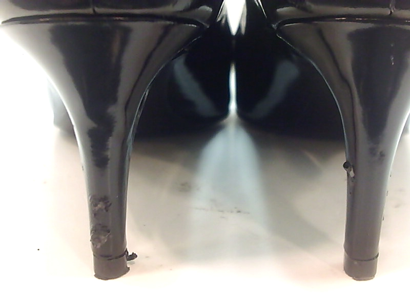 sharpin pointy toe pumps