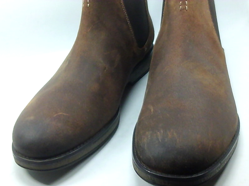 clarks hinman chelsea boots