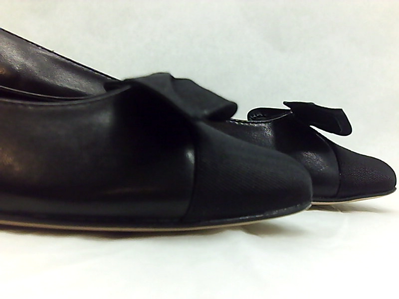 vaneli cap toe