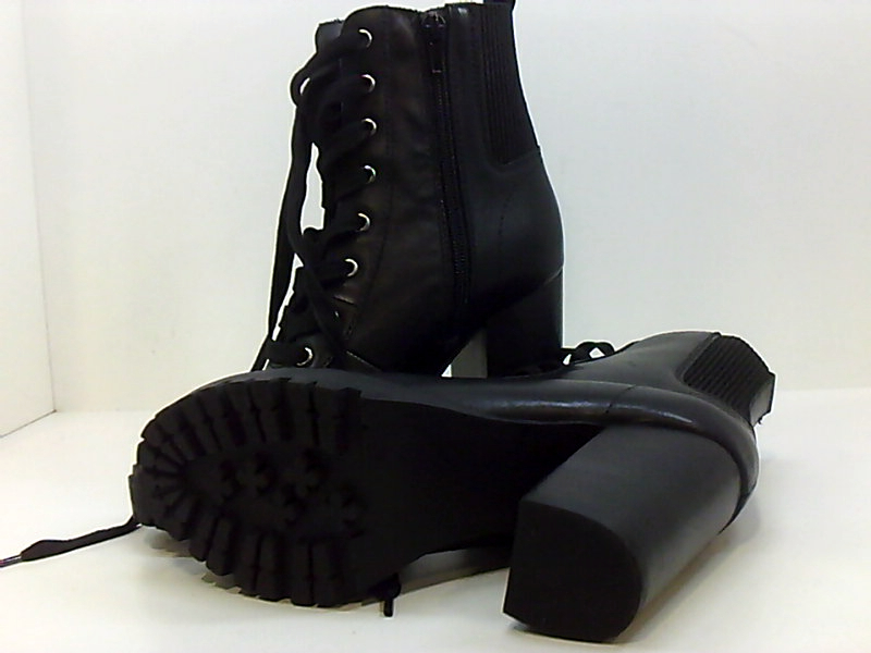 steve madden latch black leather boots