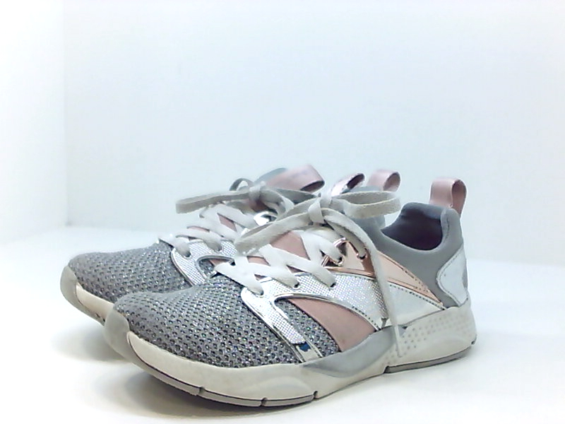 sketchers shine status