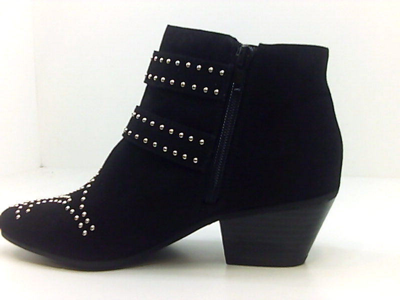 black ankle boots size 2.5
