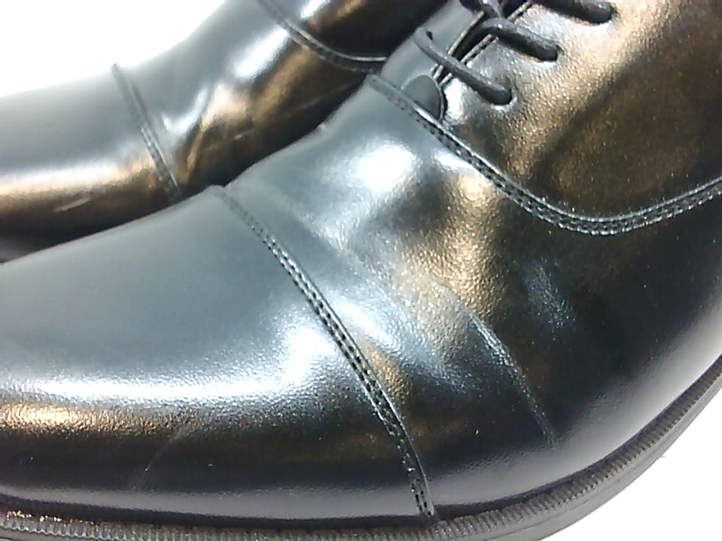 unlisted half time cap toe oxford