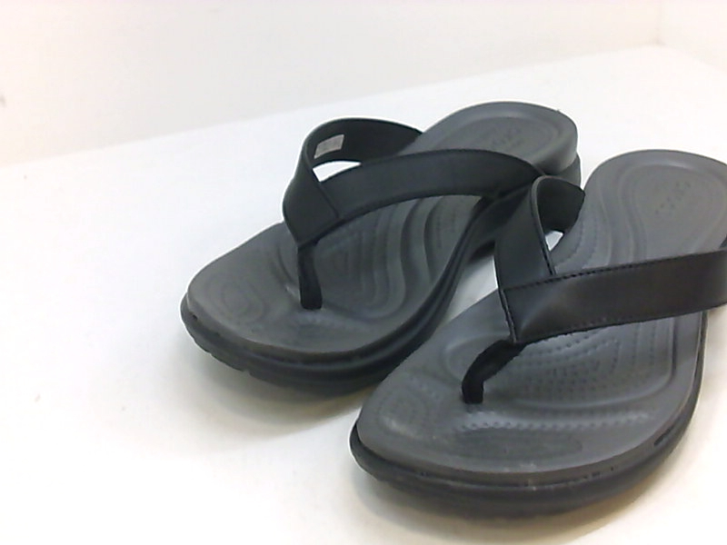 crocs flip flops size 8