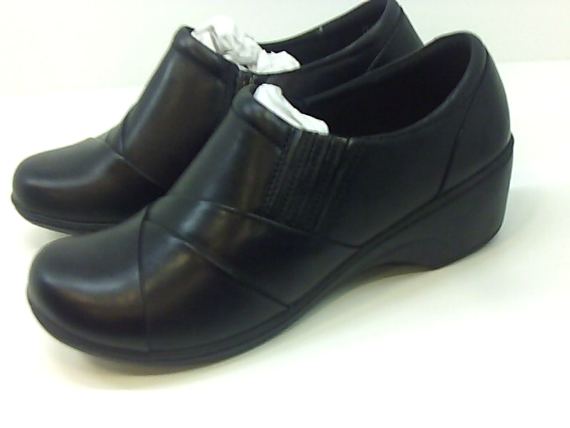 Clarks Women�s Shoes Channing Essa Leather Closed Toe