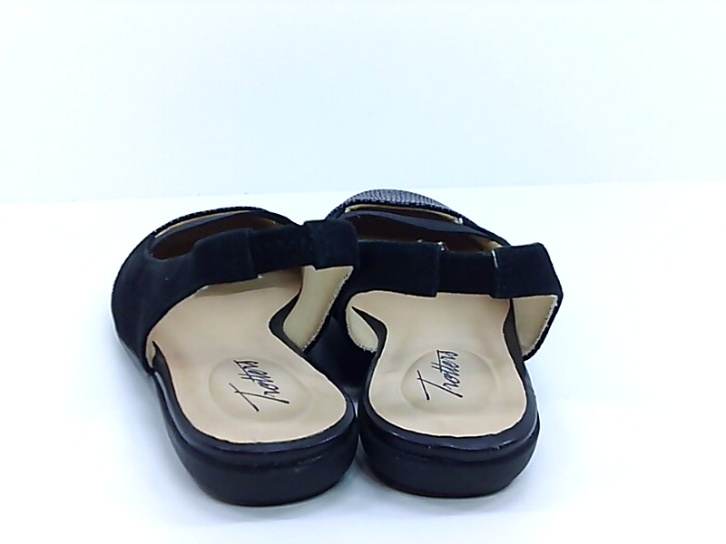 closed toe slingback