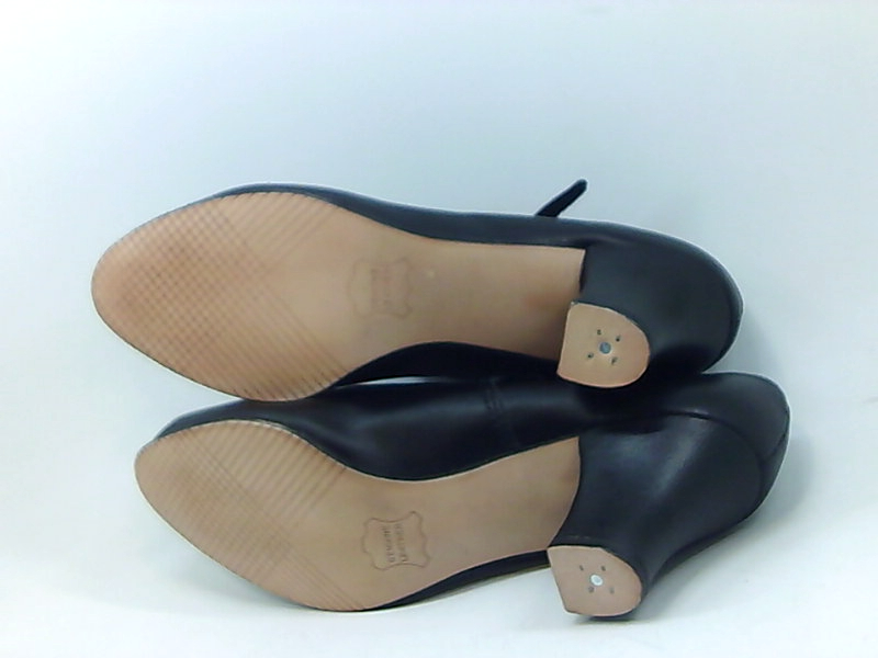 capezio t strap